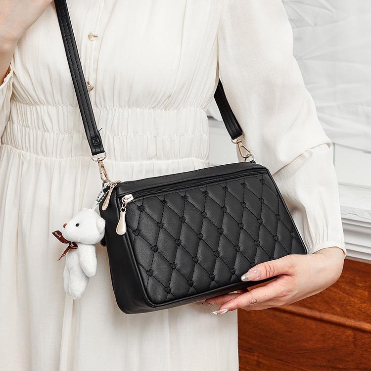 Japanese Cute Fashion Bag for Women New Korean Style Versatile Women's Bag Panda Doll Ins One Shoulder Crossbody Bag