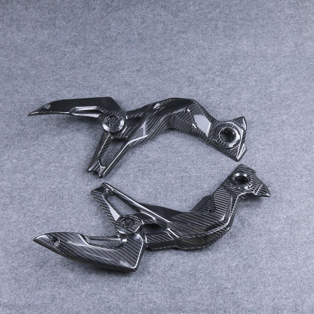 Final Sale: Carbon Fiber Side Panel for Kawasaki Z900 (2017-2019)