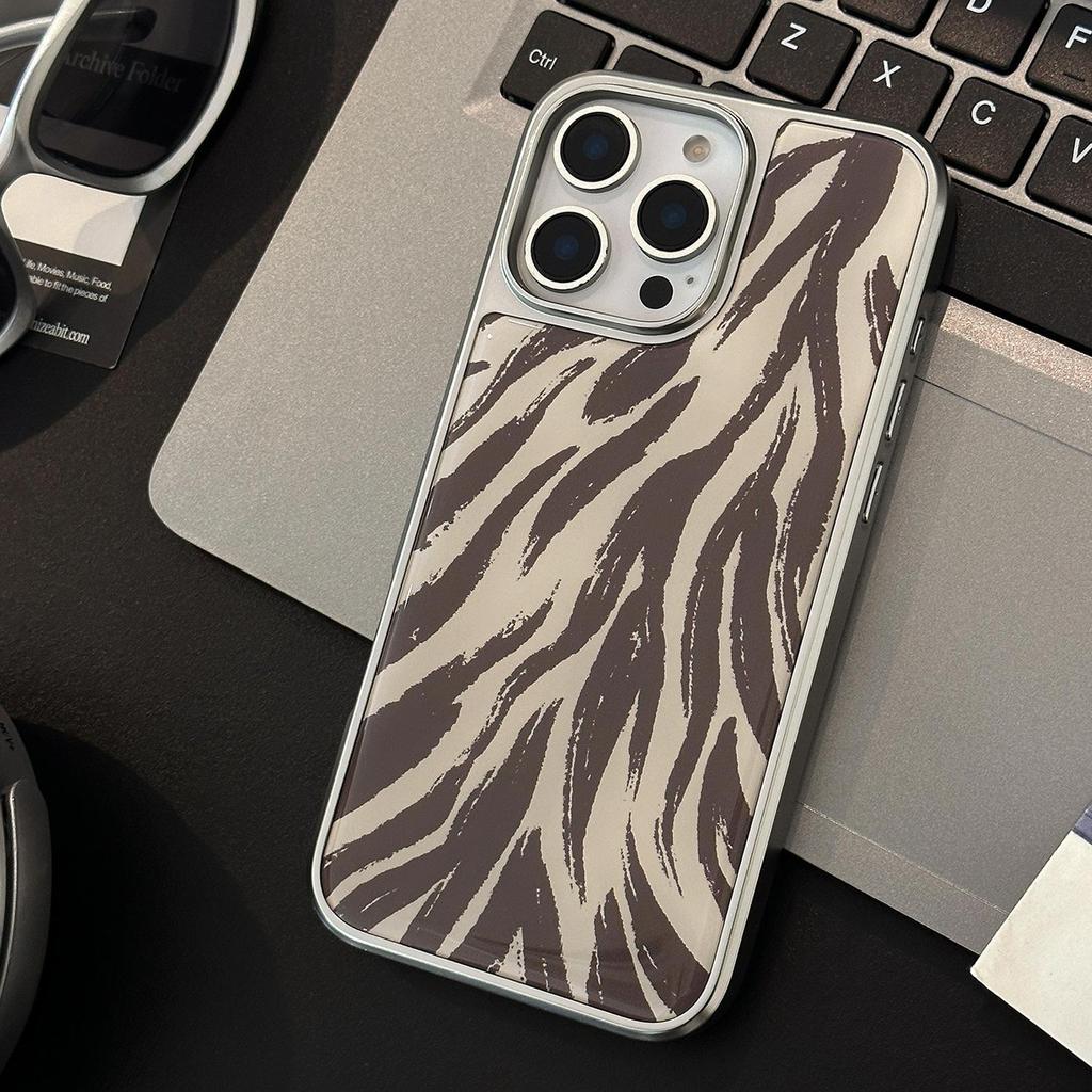 Creative Stripe Case for iPhone 17 iPhone 17 Pro Max