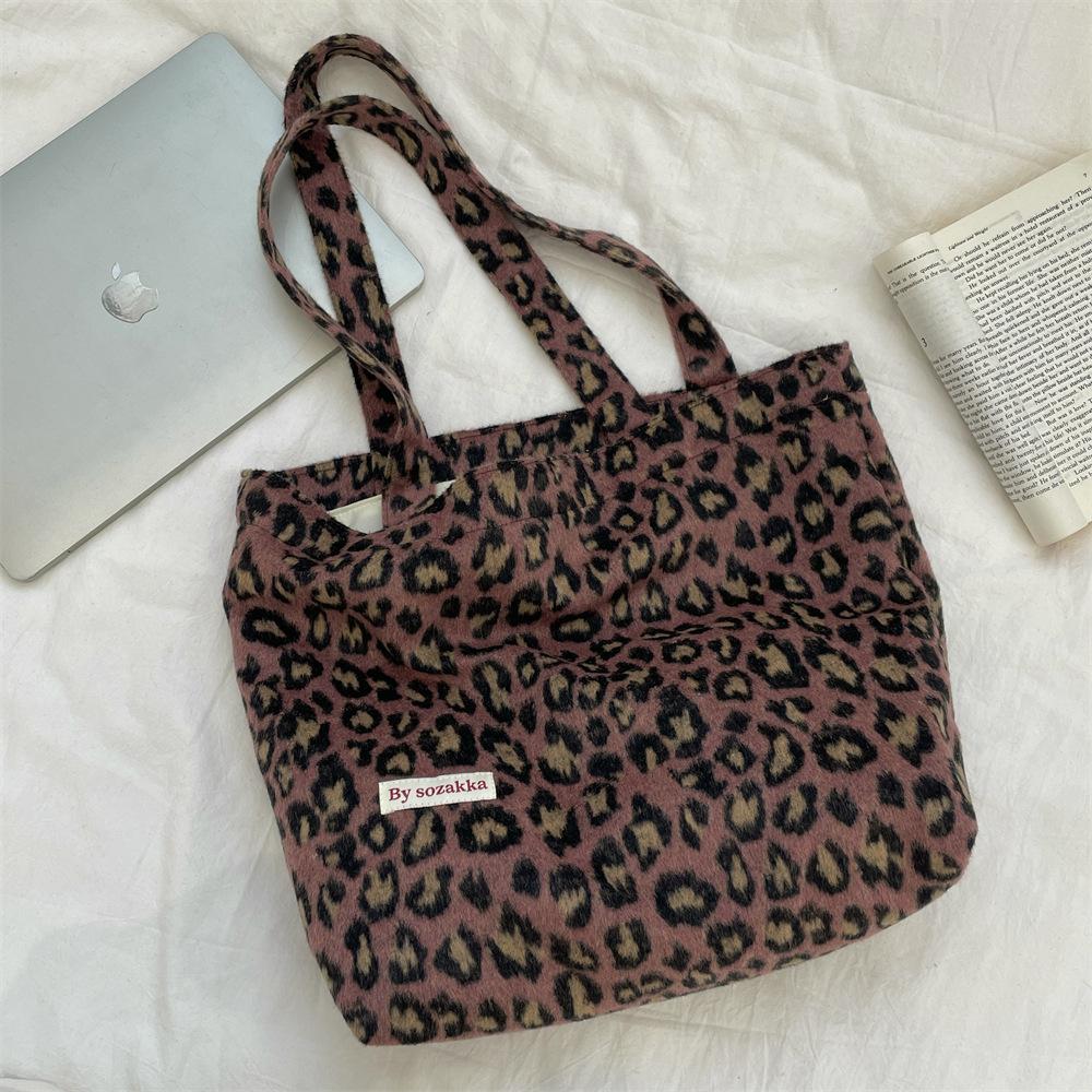 

Вінтажна студентська сумка через плече Студентський стиль Універсальна сумка великої місткості Жіноча полотняна сумка Сумка для приміських поїздок