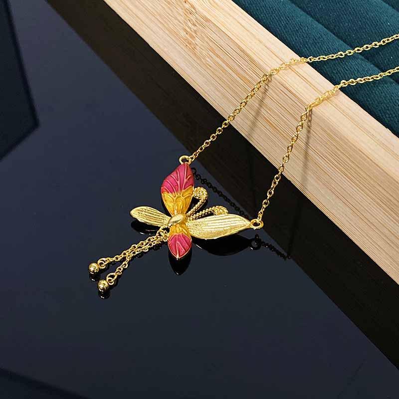 Light Luxury Gold Butterfly Necklace Enamel Retro Elegant High Sense Exquisite Court Style Fashion Fringed Pendant Female