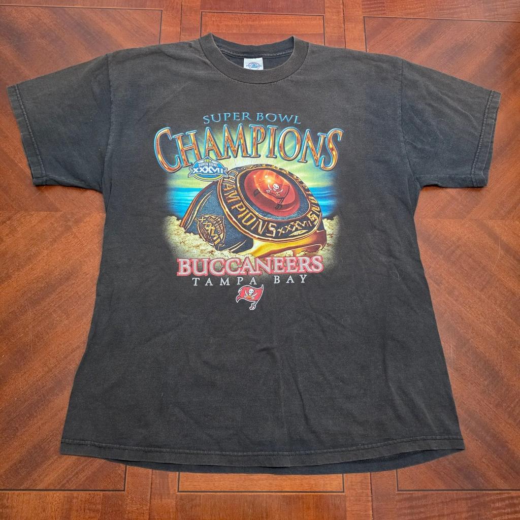 Pro Weight T-Shirt Mens L Black Tampa Bay Buccaneers Super Bowl XXXVII Champions Unisex T-Shirt