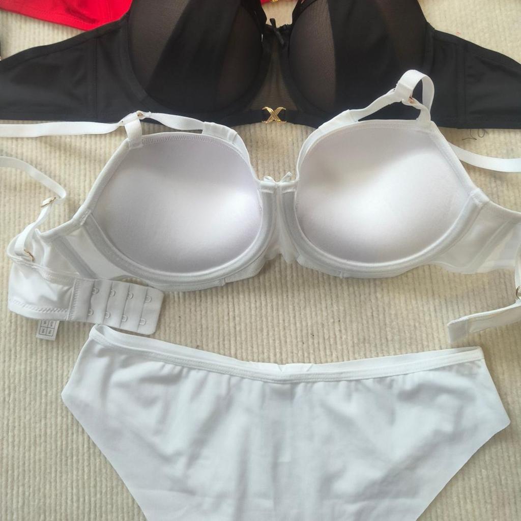 Kadın Sütyen Setleri Push Up Sütyenler Seksi Külotlar Delikli Stil Moda İç Giyim Günlük İç Giyim Setleri