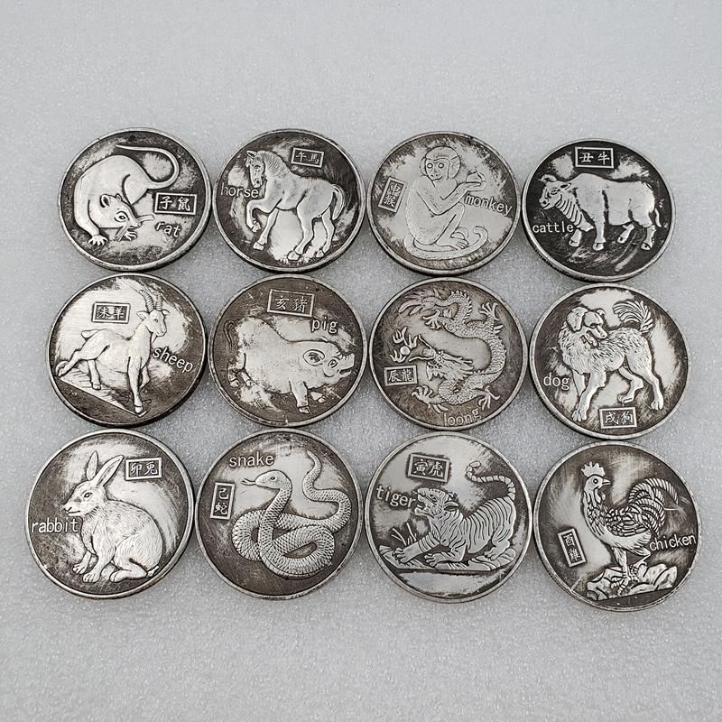 Antique handicrafts, brass material, twelve zodiac animals, silver dollars, commemorative coins, commemorative medals