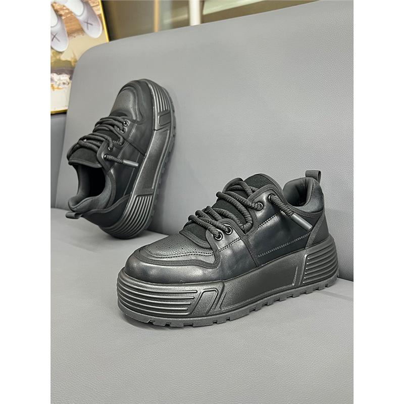 Europäische High-End neue Leder-Sport- und Freizeitschuhe Plateau-Brotchuhe
