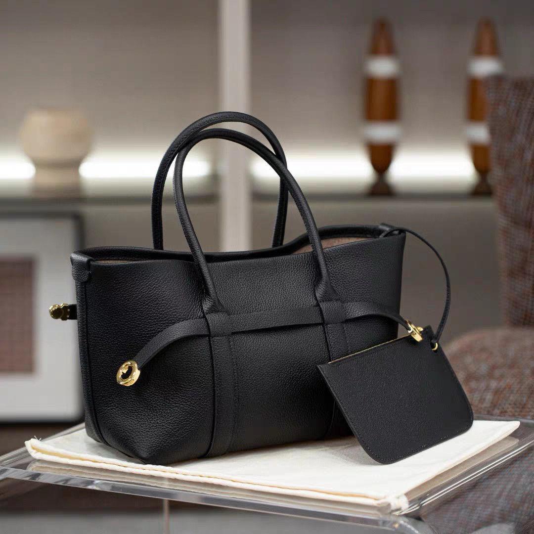 

New Tote Bag Splicing Genuine Leather Women s Bag with Advanced Sense, Commuting Fashion, Versatile Handbag (with logo) чёрный