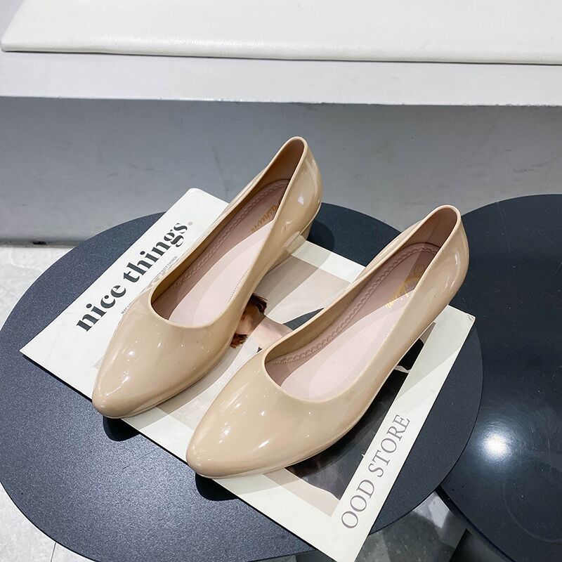 New Slope Heel Single Shoes Women's Fashion Simple Shallow Mouth Pointed Beanie Shoes Casual Retro One-pedal Flat Lazy Shoes