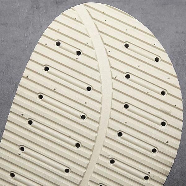 Men's Summer Fashion Two Wear Slippers Beach Flip-flops Men Wear Light Sandals Outside Solid Color Flat Heel