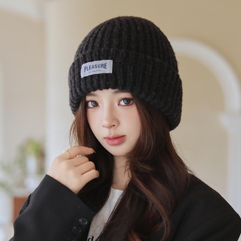 Coarse Needle Cloth Label Knitted Hat Women's Winter Outdoor Thickened Warm Cover Wool Hat