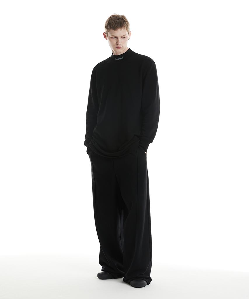 Digeunag Diagonal Mock Neck Printed T-Shirt (Black)_ Pd3Ts0505