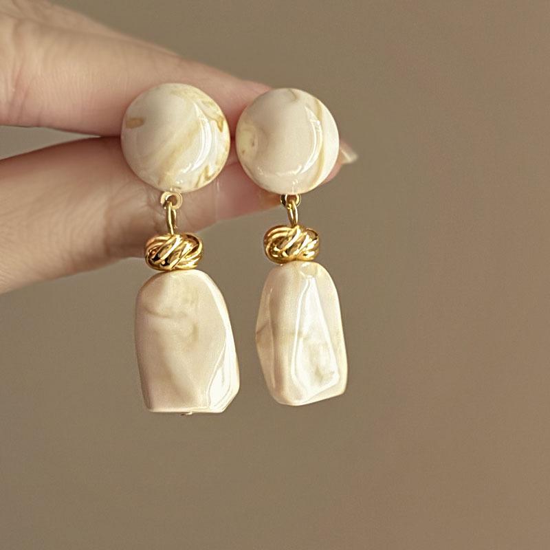 French Retro Cream Almond And Sunset Orange Acrylic Long Pendant For Women's Party Jewelry Earrings