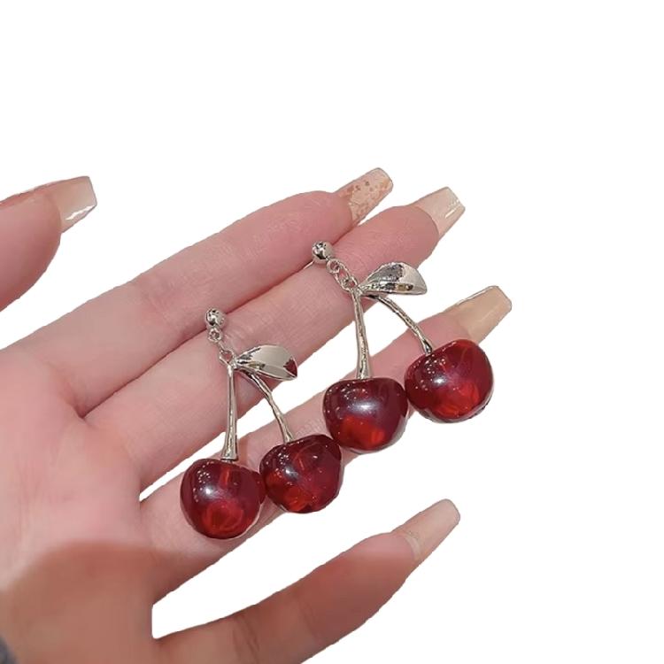 Яркие Серьги-Вишенки Аксессуар Милые Серьги-Вишенки для Женщин Стильный Ушной Аксессуар для Любого Случая