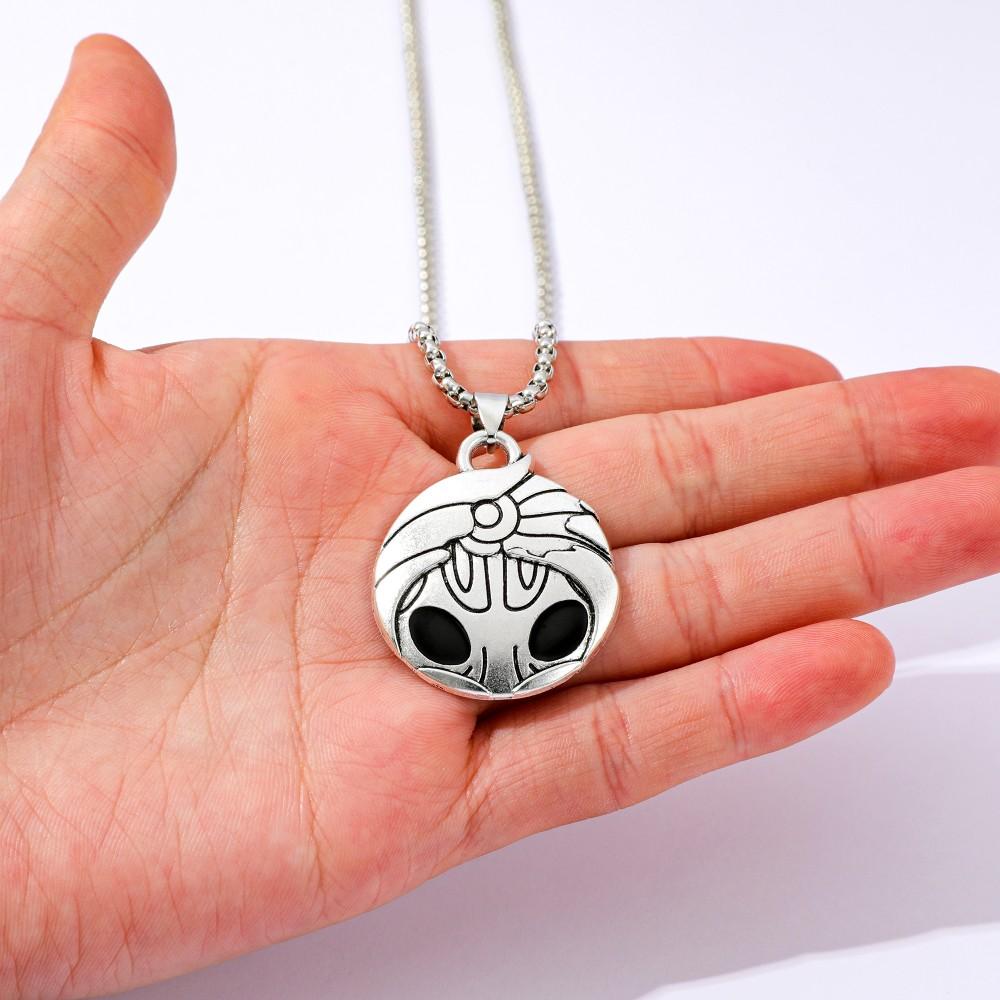 Gioco Hollow Knight Silksong Kawaii Collana di Vespa Accessori per Feste a Tema Gioco Regali per Fan Catena da Collo