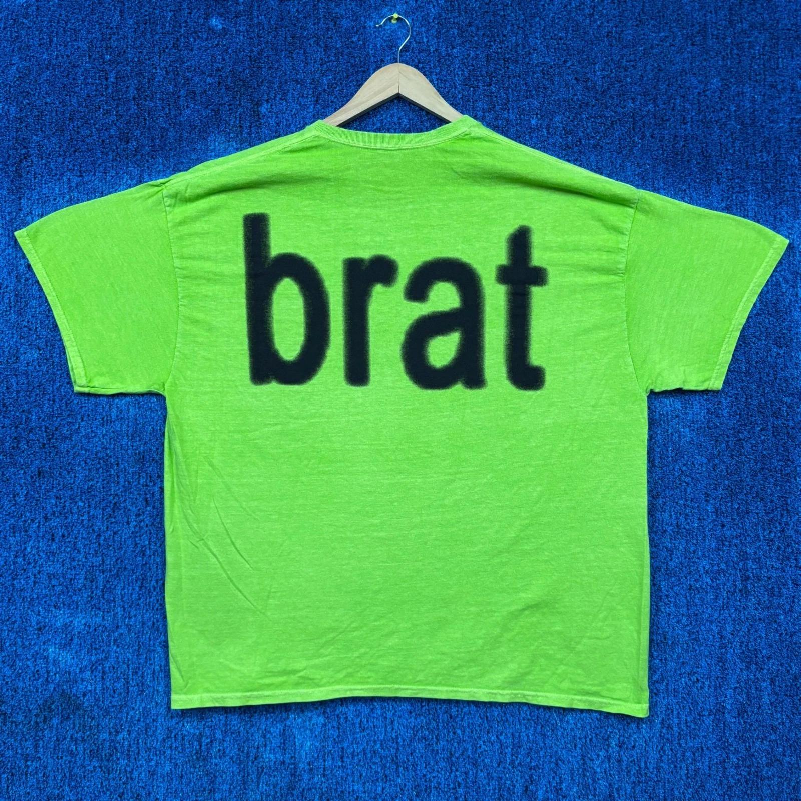 

CharliXCX brat Spell Out Oversized Electro-Dance Pop Tee XL 2XL