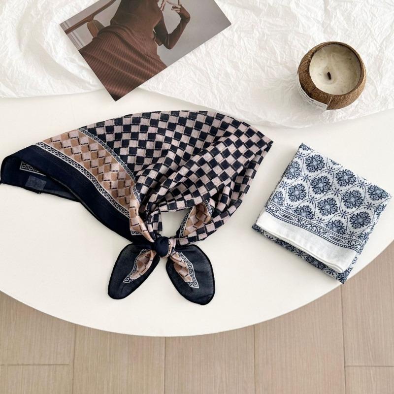 Silk scarf neck cotton and linen small square scarf women's cashew fruit decorative scarf plaid silk scarf women's autumn hair accessories