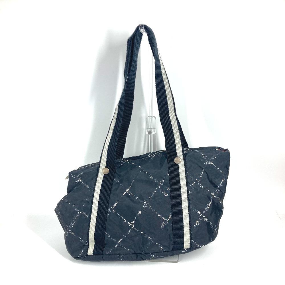 CHANEL Old travel line Pet Bag Shoulder Bag Shoulder Bag Duffle Bag Nylon Black