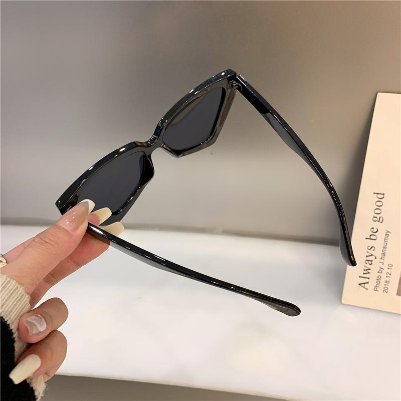 Fashion Cat Eye Sunglasses Women Luxury Designer Vintage Anti Blue Retro Shades Eyewear Female Irregular