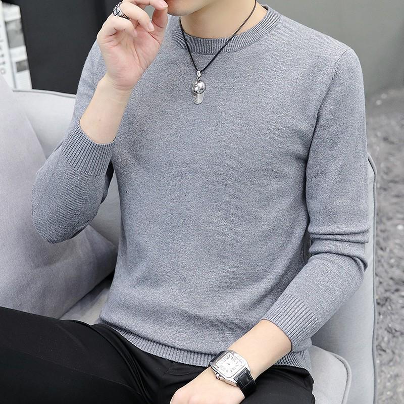 Men's Slim Fit Round Neck Sweater: Long Sleeve, Thin Pullover, Solid Color, Plus Velvet Knitwear for Autumn/Winter.