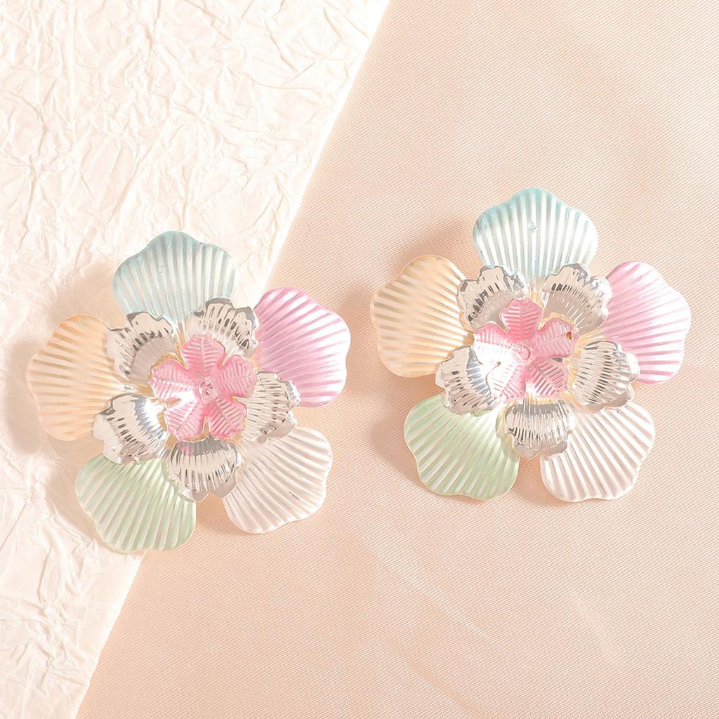 New Accessories Fashion Light Luxury Flower Earrings Premium Earrings Multi-layer Petal Ear Accessories Stud Earrings