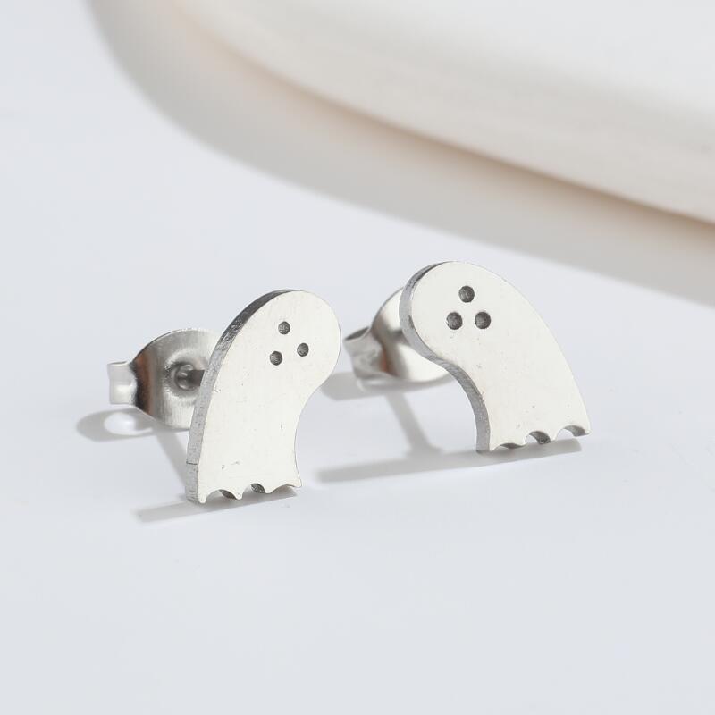 Halloween Bat Stainless Steel Stud Earrings - Minimalist Animal Design for Women, Vintage Christmas Mini Earrings