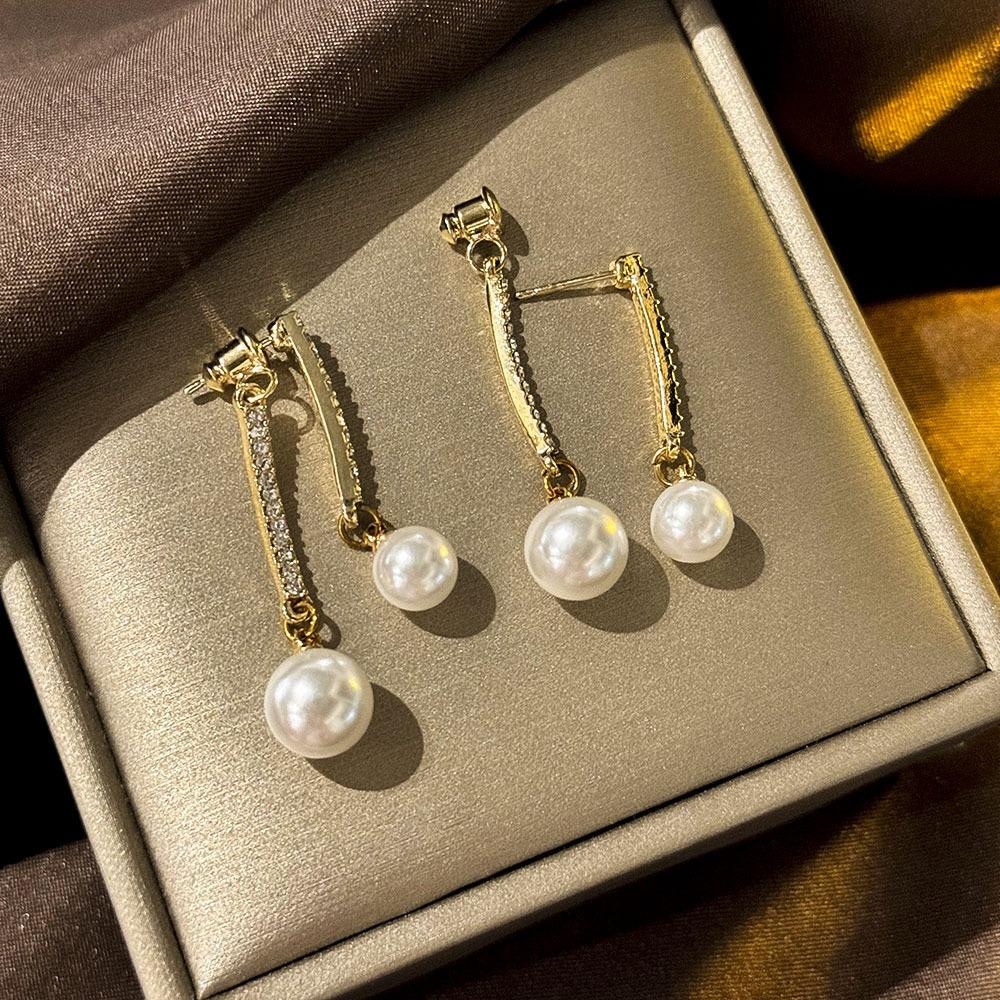 Pearl Earrings Fashion Temperament Elegant Celebrity Style Stud Earrings