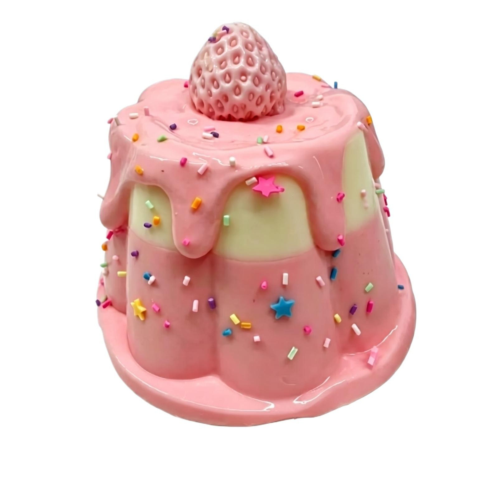 

Slow Rising Toy Scented Stress Simulation Dessert Decor with Strawberry Topper and Sprinkle for Desk one size білий