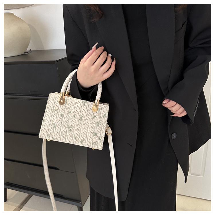 Korean Style Woven Straw Tote Bag Small Shoulder Crossbody Handbag for Women CLE