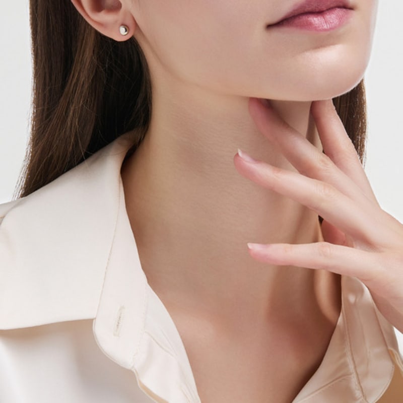 

DIDIER DUBOT Miss Doo Gold Single Earring JDREN5S06XX ONE