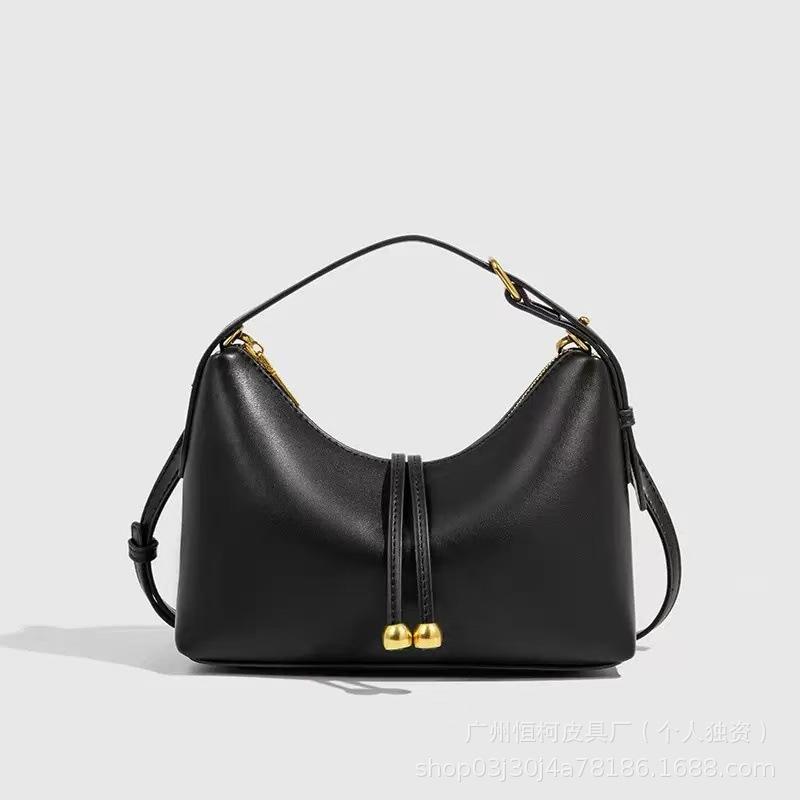 2026 Cross-border New ZA Style Same All-matching Solid Color Handbag Casual Beach Vacation Woven Straw Bag чёрный