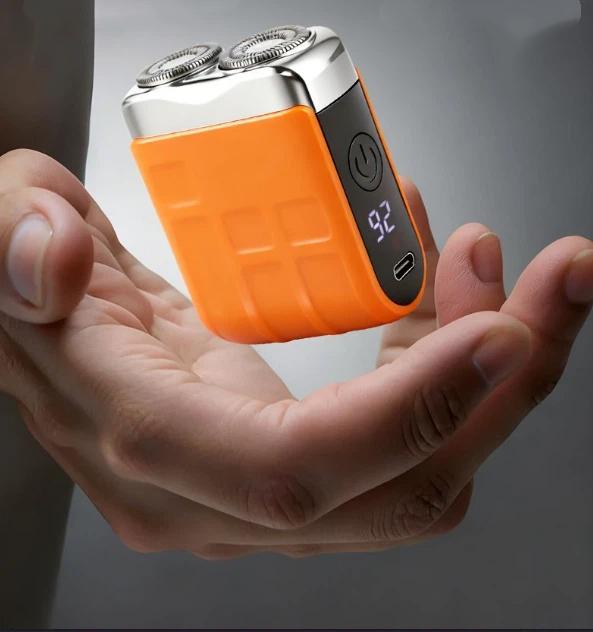 New Men's Fully Automatic Electric Shaver with Rechargeable Cordless Design, Water-Washable Smart Razor Head