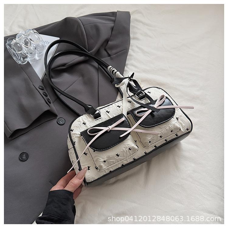 Korean Version of Sweet Foreign Style Underarm Bag Women's 2025 New Bow Casual Shoulder Bag Large Capacity Boston Bag