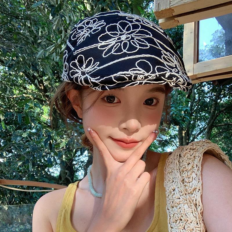 Embroidery Flower Beret Hats Spring Autumn Female Trendy Camellia Painter Caps Woman Vintage Beret Sun Hat Flat Cap Y2k 2024