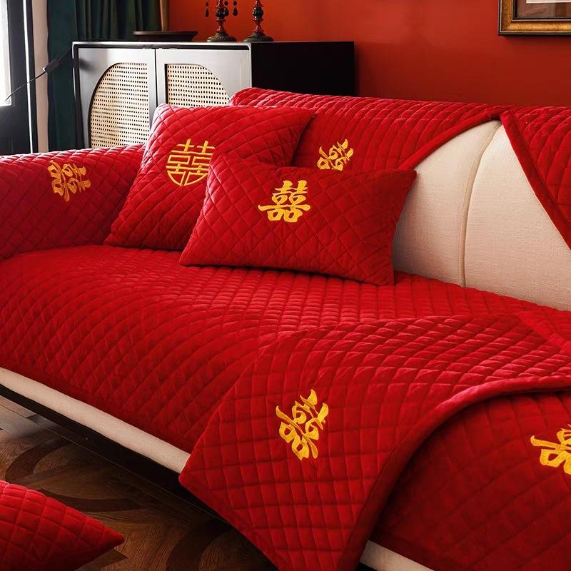 Hochzeitssofa-Kissen mit rotem "hi"-Zeichen Rotes holländisches Samt-Sofa-Handtuch Chinesisches Neujahr Festliche Sofaabdeckung