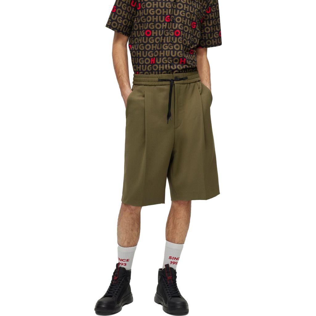 Hugo Boss Casual Shorts Men's Green Moderate 50494771-345