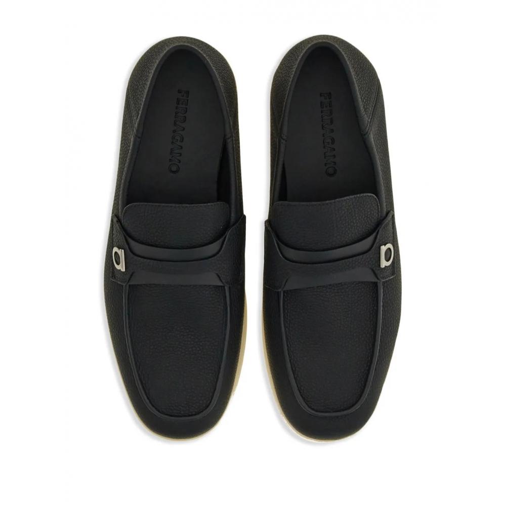 Salvatore Ferragamo Gancini Plaque Leather Loafers Black