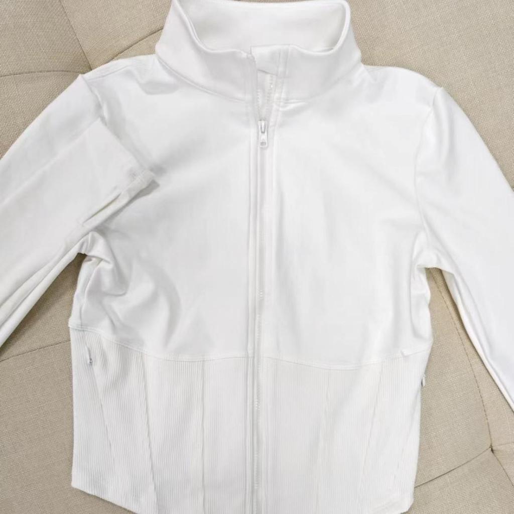 Alo Yoga Damen Taillenraffungsjacke, Kurz- und Langarmoptionen, Eng anliegend, Reißverschluss Stehkragen, Sport Fitness Top.