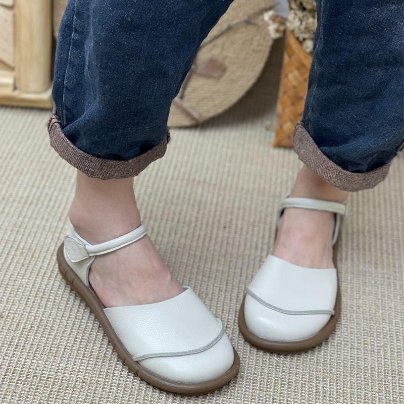 летняя новая обувь женская обувь для среднего возраста на плоской подошве мягкая подошва нескользящая ретро модные сандалии кожаная обувь мягкая кожа 35 белый