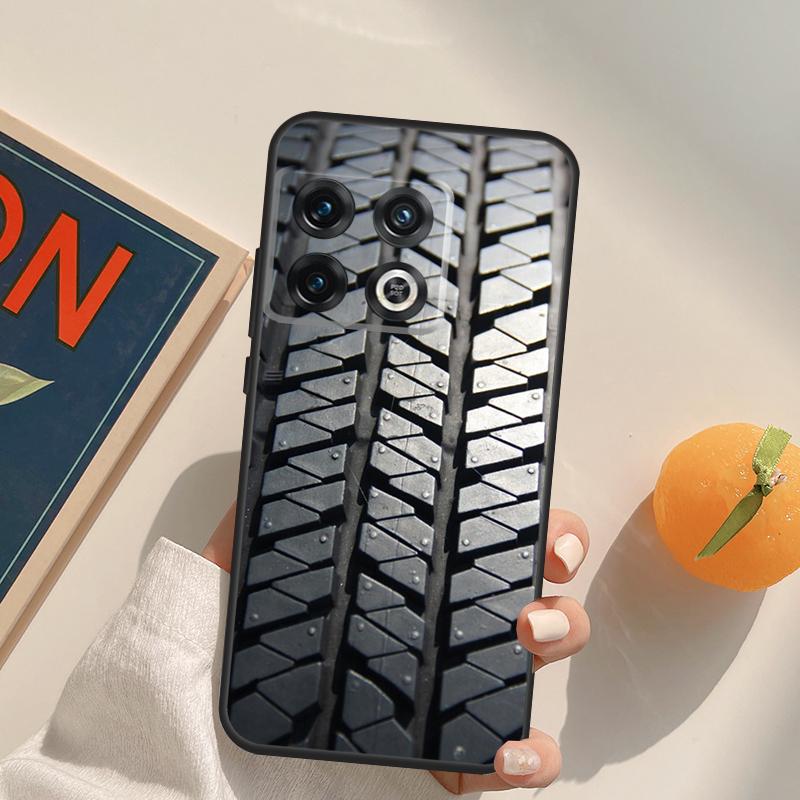 Etui z bieżnikiem na koło do OnePlus 13T 10T 10R 12R 13R 15 13 12 11 10 9 Pro Nord CE 5 2 3 4 Lite N20 N30 Pokrowiec