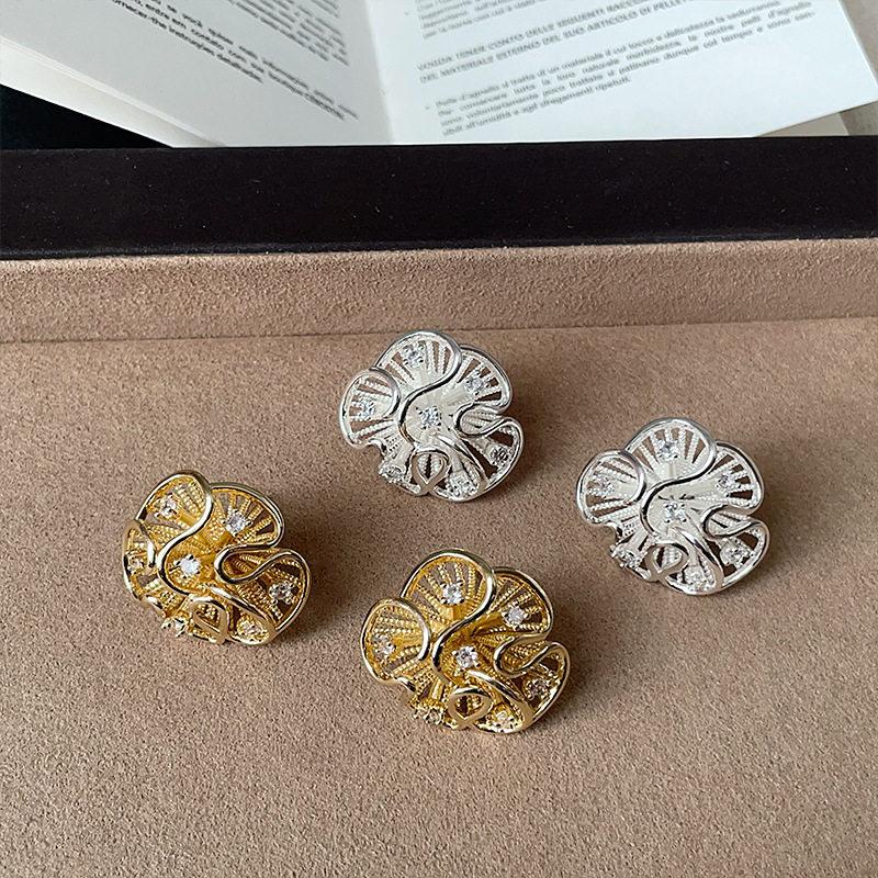 S925 silver needle French delicate lace pleated empty flower stud earrings niche personality trend commuter earrings earrings
