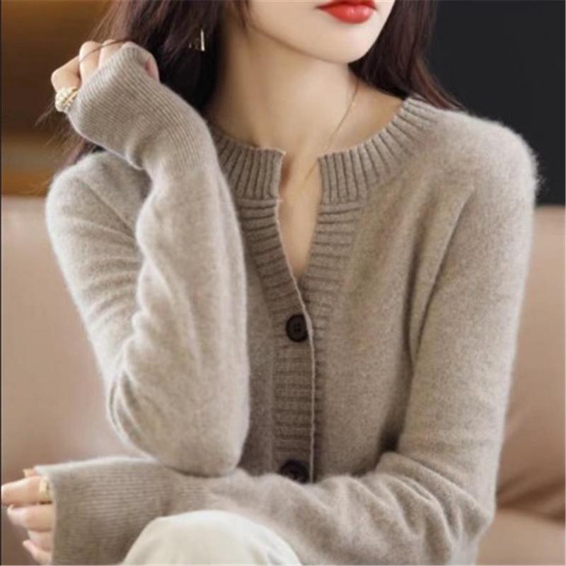 

Женский кардиган на весну и осень: 2024 Универсальное вязаное пальто-свитер - Модная короткая верхняя одежда для миниатюрных One Size хаки