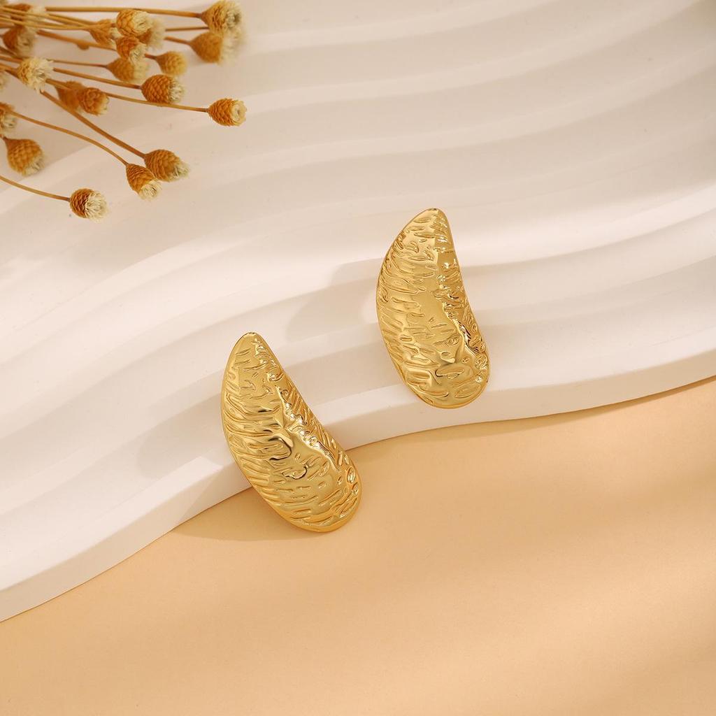 High-End Metal Heart Butterfly Flower Earrings with Exaggerated Pleated Texture