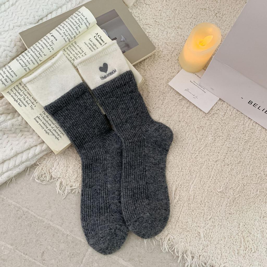 Ladies Autumn Winter Thickened Warm Wool Medium Tube Stack Socks