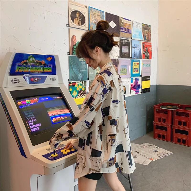 Hong Kong-Style Floral Chiffon Shirt for Women - Long Sleeve, Loose Fit, Versatile Outerwear for Spring and Autumn