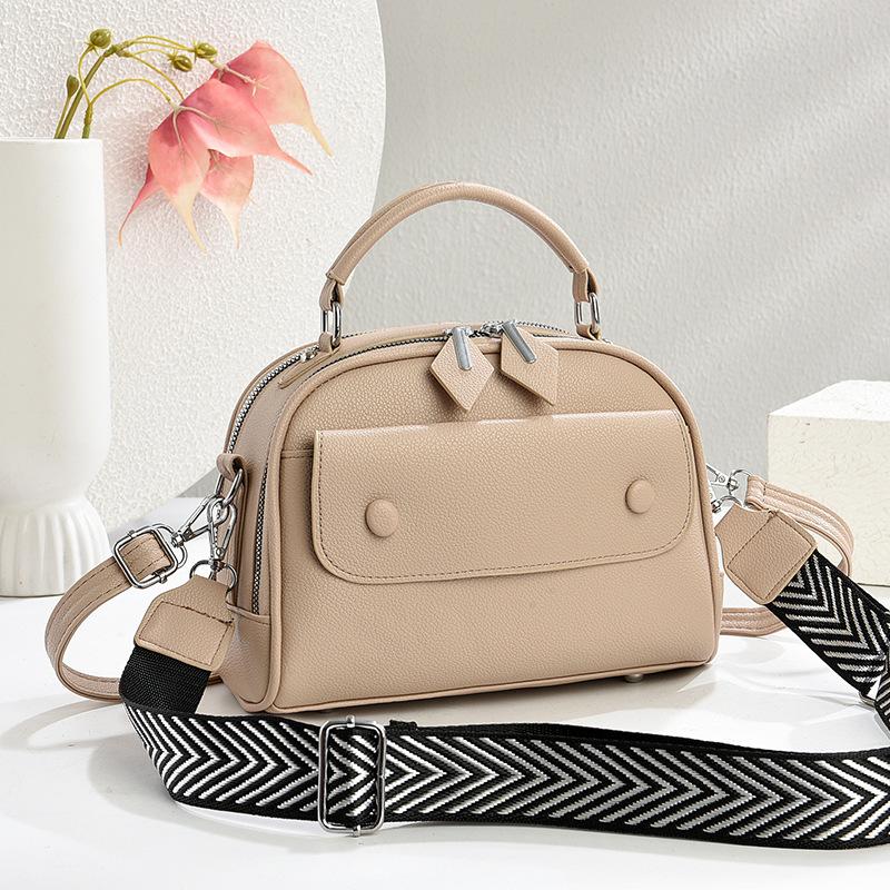 Temperament and texture small square bag new casual crossbody bag fashion commuter shoulder bag versatile handbag bags