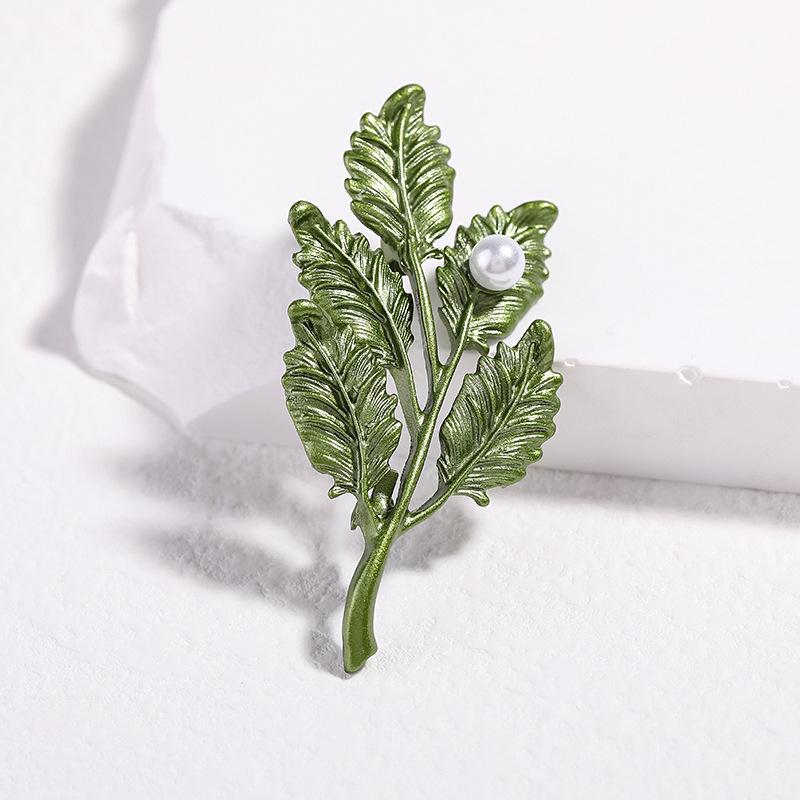 Frauen Vintage Blume Perle Broschen Pins Palace Emaille Pflanze Brosche Pin Corsage Dame Hochzeit Party Elegante Abzeichen Schmuck