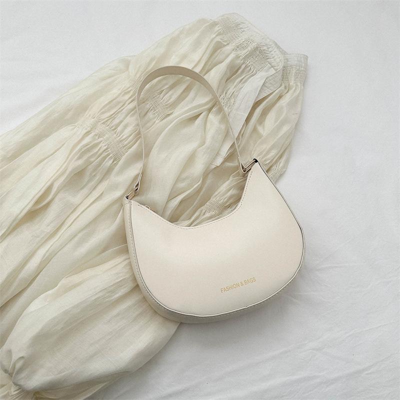 Niche design simple underarm bag small bag women are popular this year 2025 spring new trend fashion shoulder bag