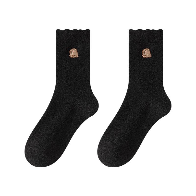 Female Autumn and Winter Thickened Velvet Warm Embroidery Lovely Sleep Tube Socks