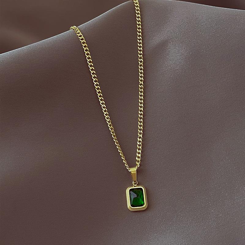 New Retro Square Green Zircon Pendant Necklace For Women Titanium Steel Necklace Girls Wedding Engagement Jewelry