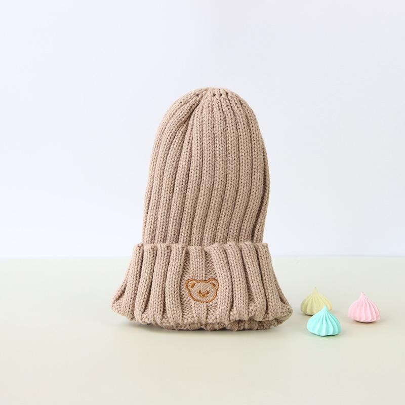 Cozy Autumn/Winter Crochet Baby Beanie with Embroidered Bear