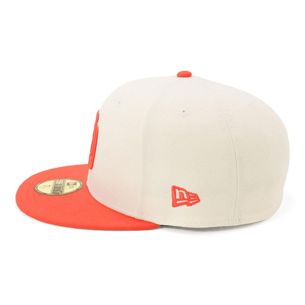 New Era 59FIFTY Cap by MLB San Diego SD Chrome with Side Under This ONSPOTZ Exclusive Cap Is Perfect for Men and Also the 59FIFTY a Flat and a